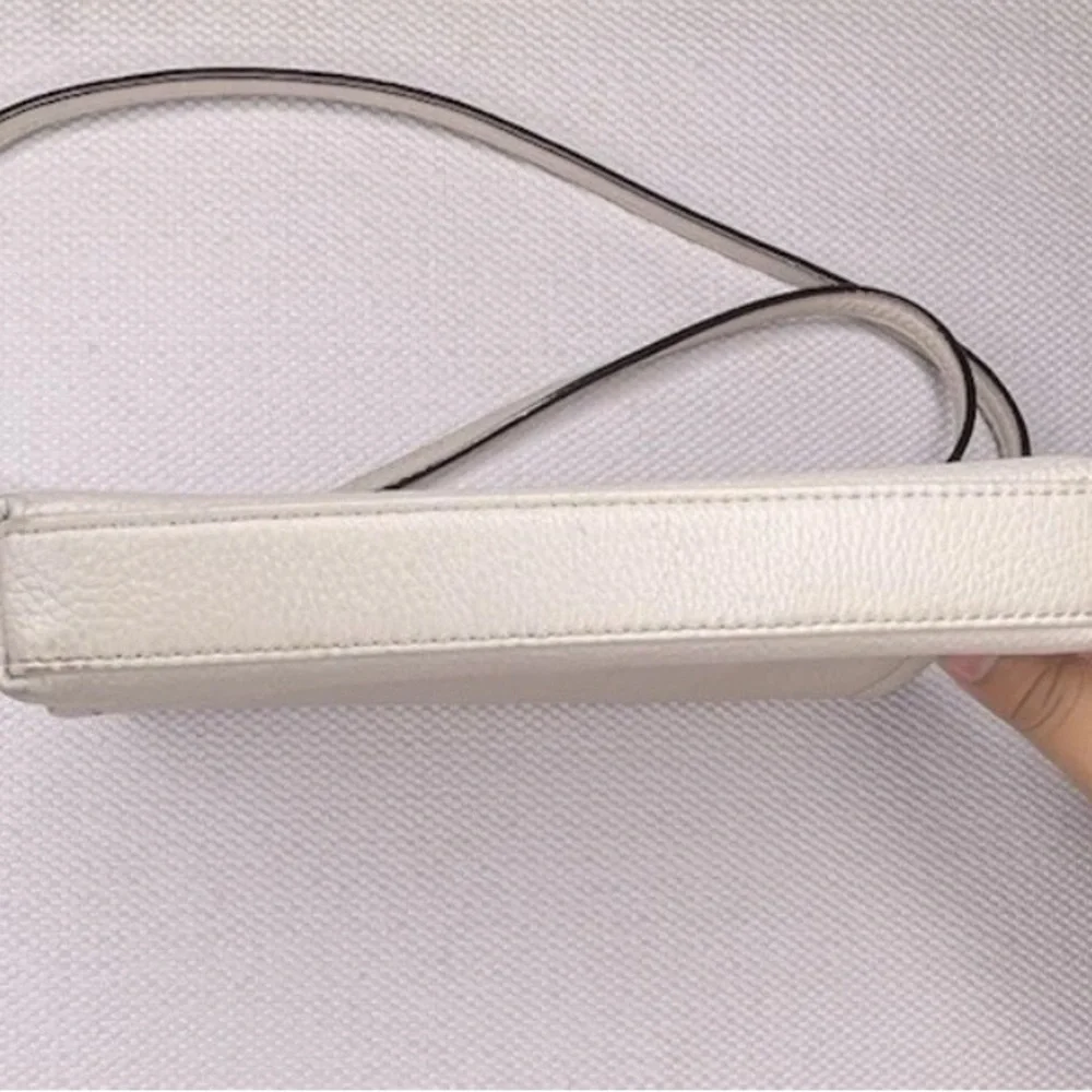 Kate Spade New York Pebbled Leather Crossbody Bag in Eggshell Rose Color - Picture 3 of 4